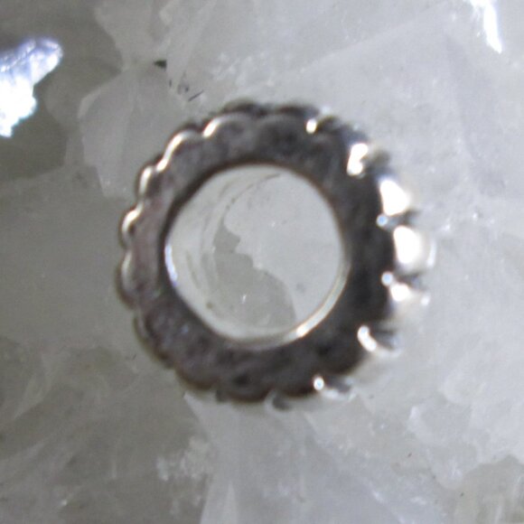 3 Pieces Special: Christmas Tree, Bonded Cats and Spacer Bead European Charms - Picture 12 of 16